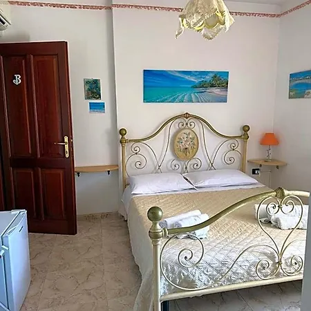 Il Corallo بيت ضيافة 3*